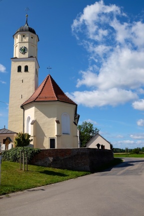 Kirche in Hegelhofen.